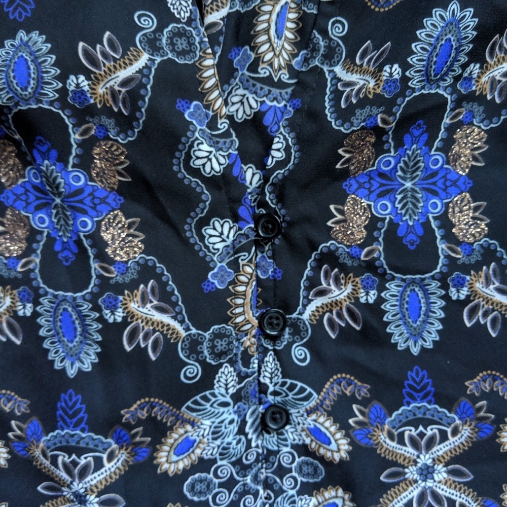 Blouse - Picture 2 of 5
